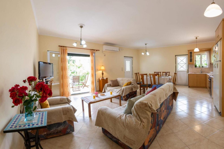 Room 5, Nikis Country House - Lefkada BnB Private Parking, Ionian Islands