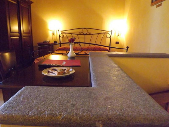 Bedroom 3, Relais Il Postiglione - Antica Posta dei Chigi, Roma