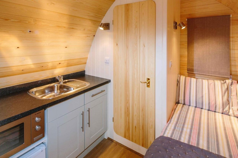 Others 5, Lupin Glamping Pod, Gloucestershire