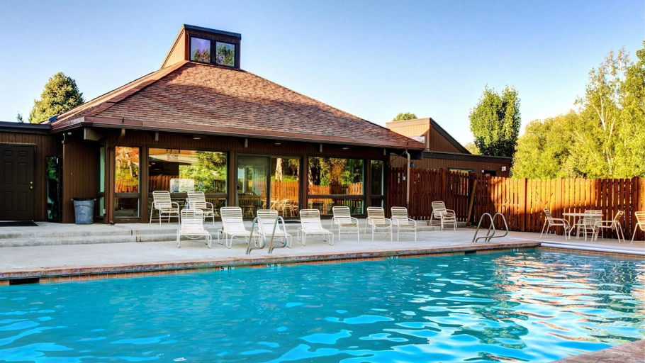 Sport & Beauty 4, 3 Kings Mountain Vista 2 Bedroom Home by RedAwning, Summit