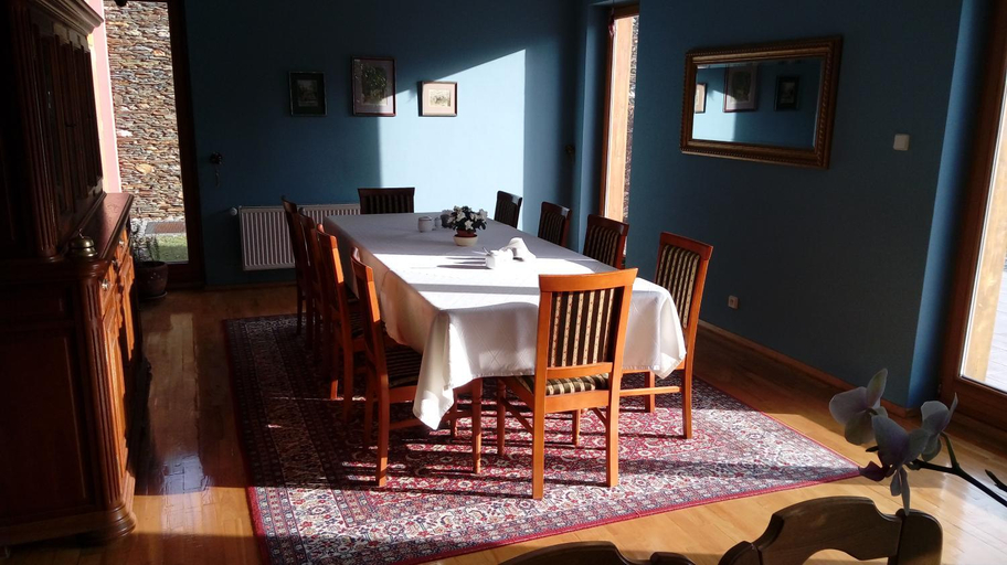 Others 3, Gospodarstwo Agroturystyczne-Pensjonat SAD, Jelenia Góra