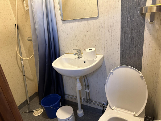 Bathroom, 2- bed Apartment in Rosersberg, Sigtuna