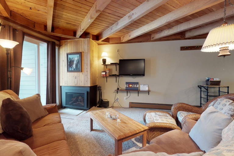Others 4, Lodgepole Landing, Summit