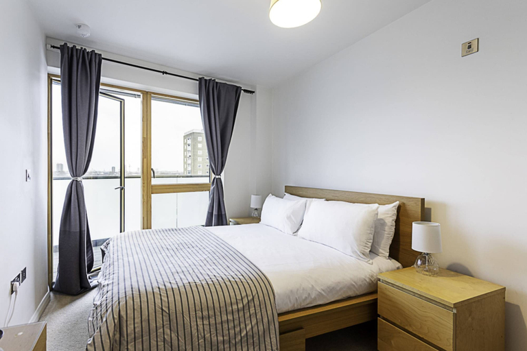 Bedroom 3, Trendy Queen's Park Apartment With Views Across London, London