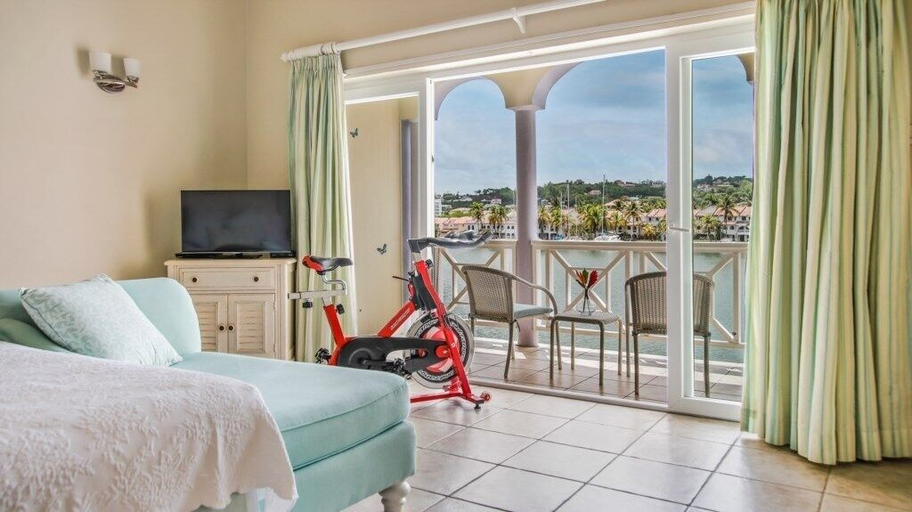 Others 2, Waterfront Townhouse - Harbour 17 3 Bedroom Townhouse by RedAwning