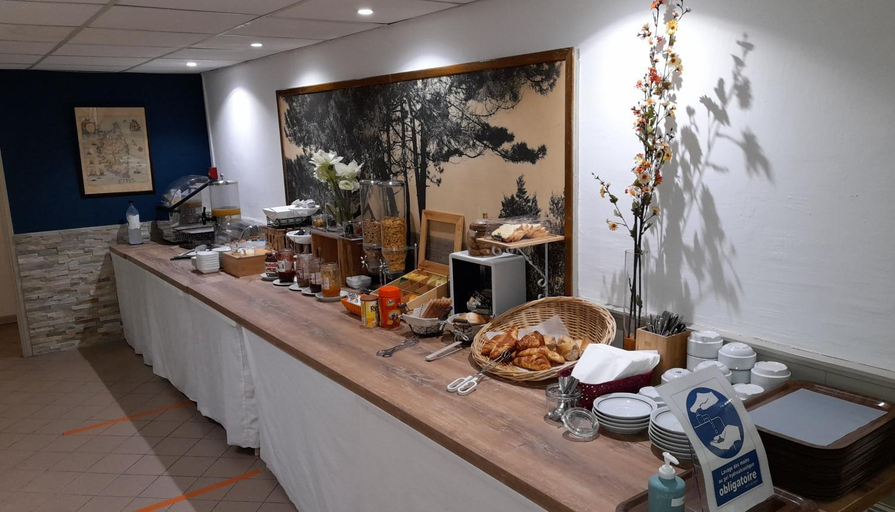 Food & Drinks 5, Hotel Beach, Corse-du-Sud