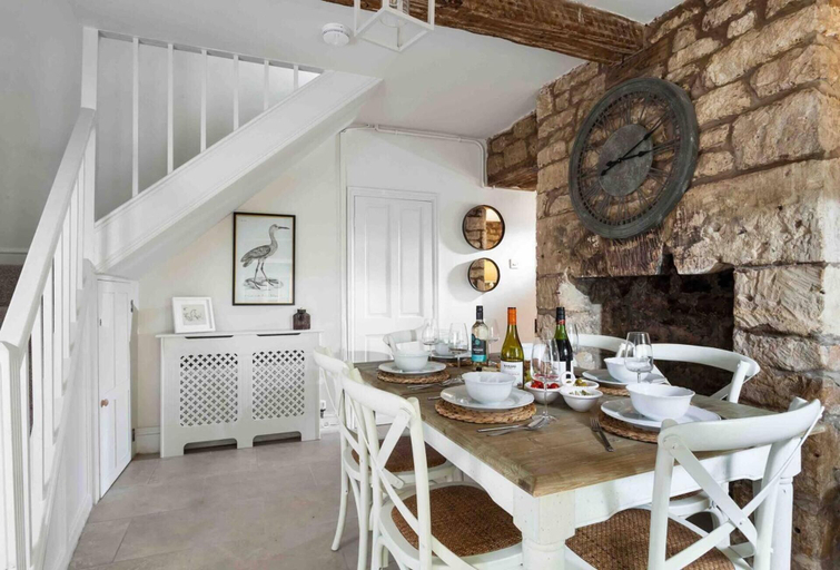 Others 5, Beautiful Cotswold Cottage in Rodborough, Stroud, Gloucestershire