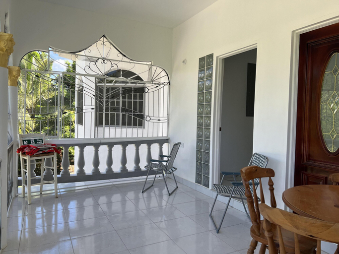 Others 4, Thebreeze can Accommodate up to 30 People