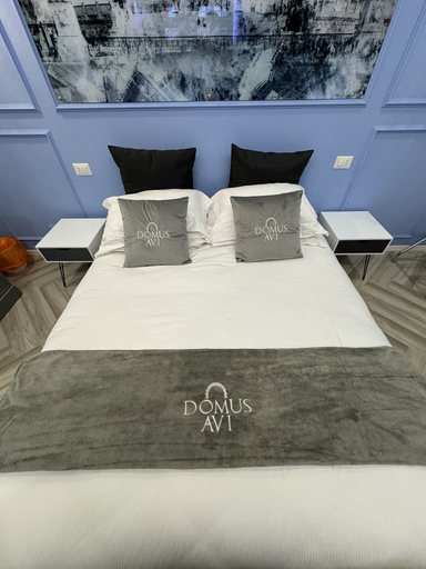 Bedroom 3, Domus Avi Vaticano, Roma