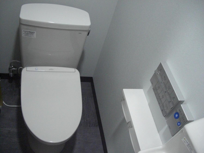 Bathroom 4, Leiwa Inn, Tottori