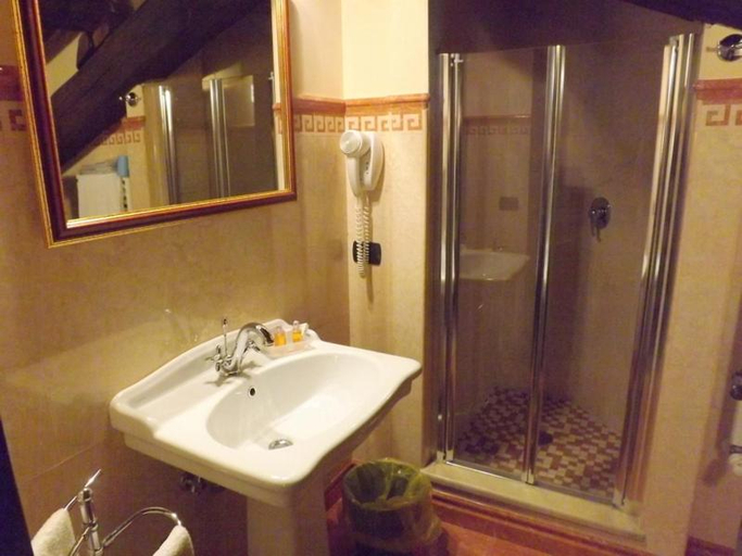 Bathroom 4, Relais Il Postiglione - Antica Posta dei Chigi, Roma