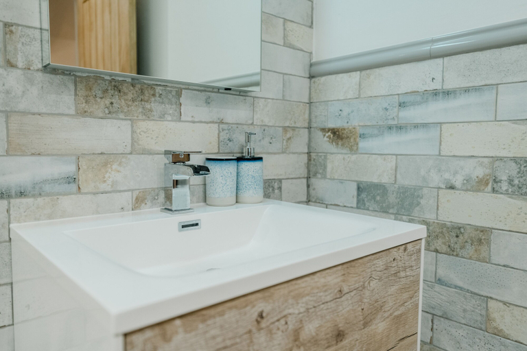 Bathroom 4, The Cow Shed at Pencraig, Anglesey