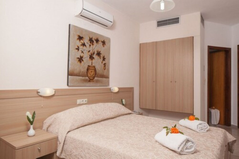 Bedroom 3, Akti Corali, Crete