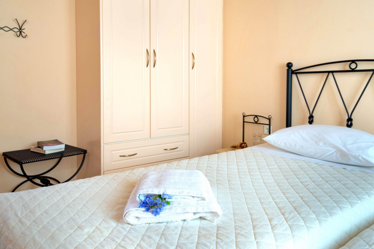 Room 3, Aggelina in Lakka With 2 Bedrooms and 1 Bathrooms, Ionian Islands