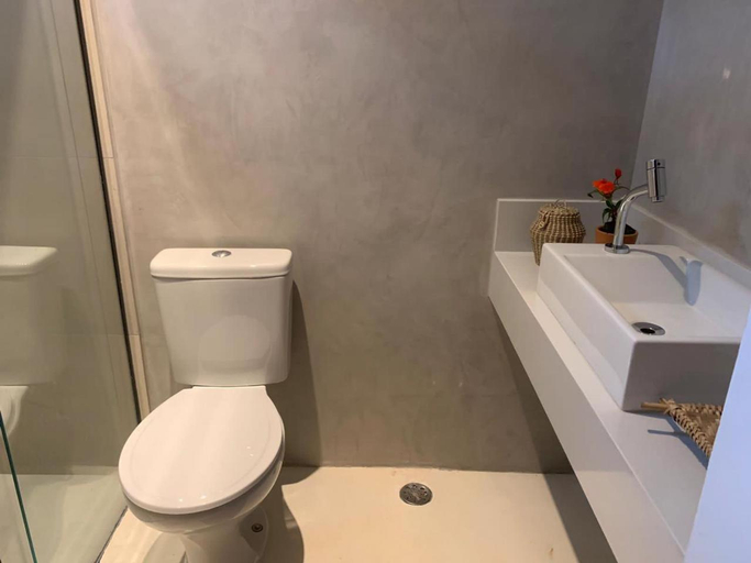 Bathroom 4, Pousada Manaca Exclusive Suites, Rifaina