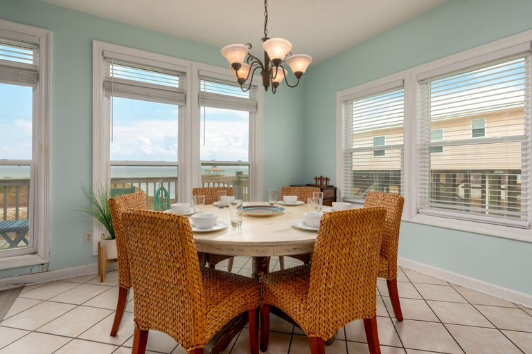 Dining 2, Casa Nova - 2602 Bridgeview 3 Bedroom Home by RedAwning, Mobile