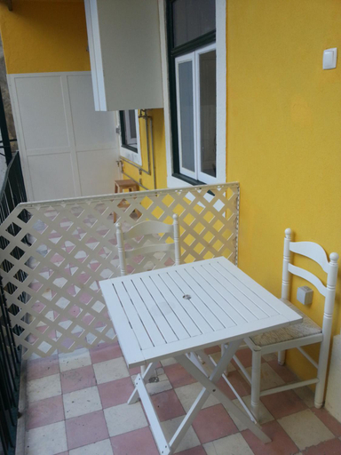 Others 4, Residencia Almirante, Lisbon