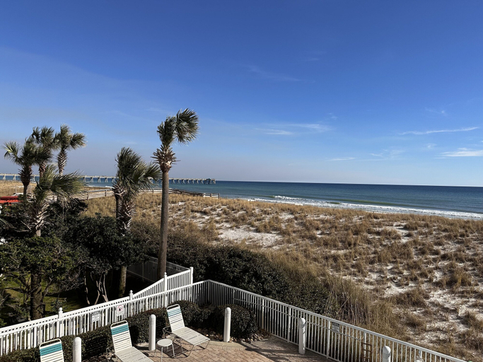Others 2, Sunshine Daydream 3 Bedroom Condo by RedAwning, Escambia