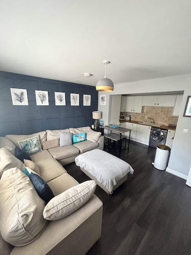Bedroom 2, Beautiful 2-bed Apartment in Rhosneigr, Anglesey