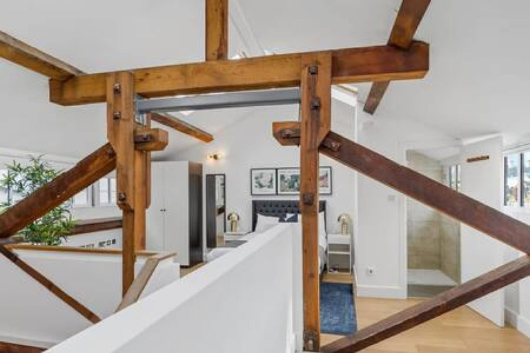 Others 5, Host Stay The Cavern Quarter Loft, Sefton