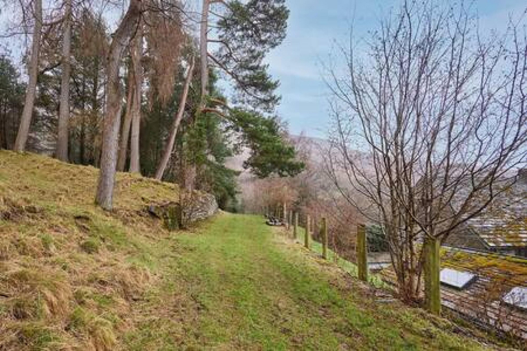 Others 5, Host Stay Llewenau Draw Barn, Powys