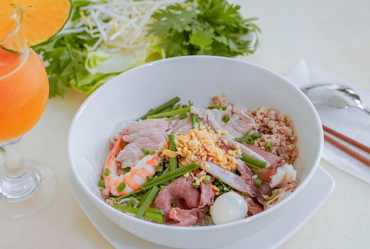 Food & Drinks 5, Tuong Vi Hotel Sai Gon, District 10