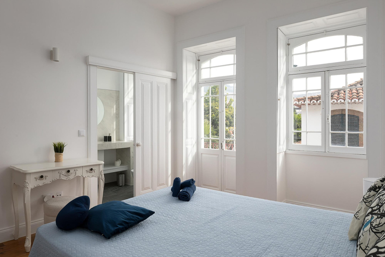 Bedroom 3, Luna Rossa - Lineart by Homie, Funchal
