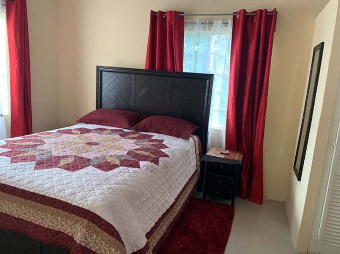 Bedroom 2, Quiet 2-bed Property Within the Centre of City