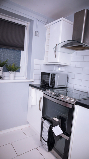 Others 4, Stunning 2-bed Apartment in London, London