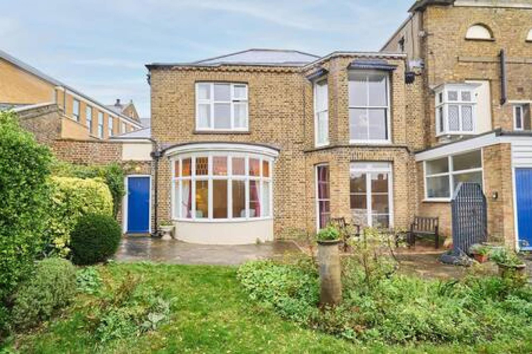 Exterior & Views, Host Stay Admiral s Rest, Kent