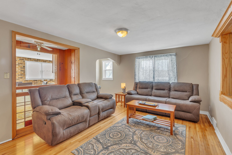 Others 5, Downtown 2 Story Property 2 Bedroom Apts by RedAwning, Lawrence