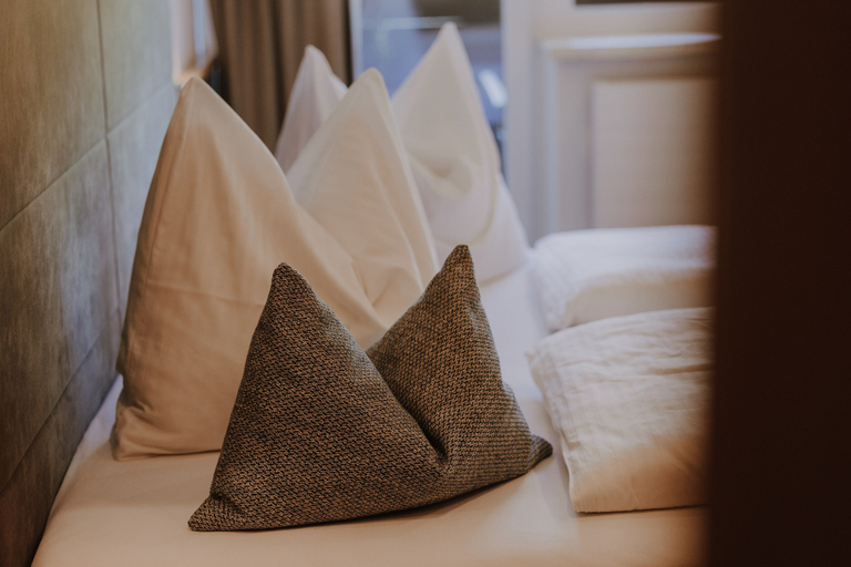 Bedroom 3, B&B Hotel Die Bergquelle, Sankt Johann im Pongau