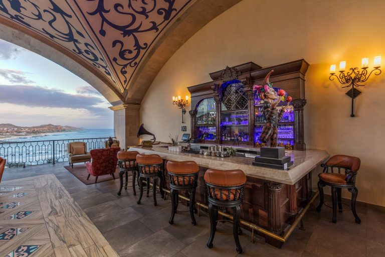 Bar (on property), Vista Encantada by VRHOST, La Paz