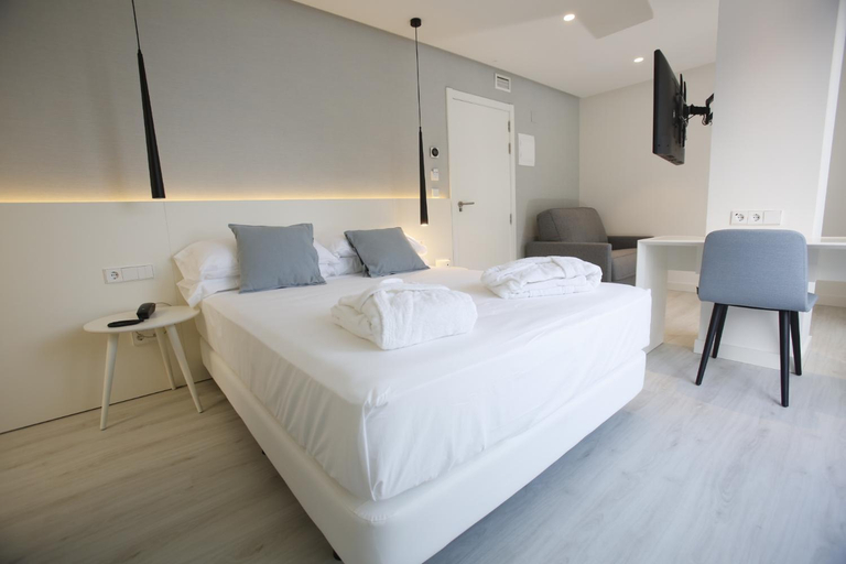 Bedroom 3, Maria Cristina, Castellón