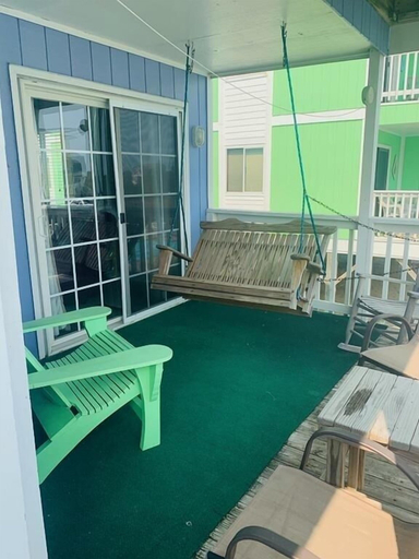 Interior 2, Seven Seas-7c 2 Bedroom Home by RedAwning, Brunswick