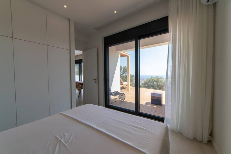 Room 4, Villa Mare in Mariou, Crete