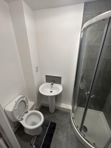 Bathroom, Stunning 1-bed Apartment, Manchester