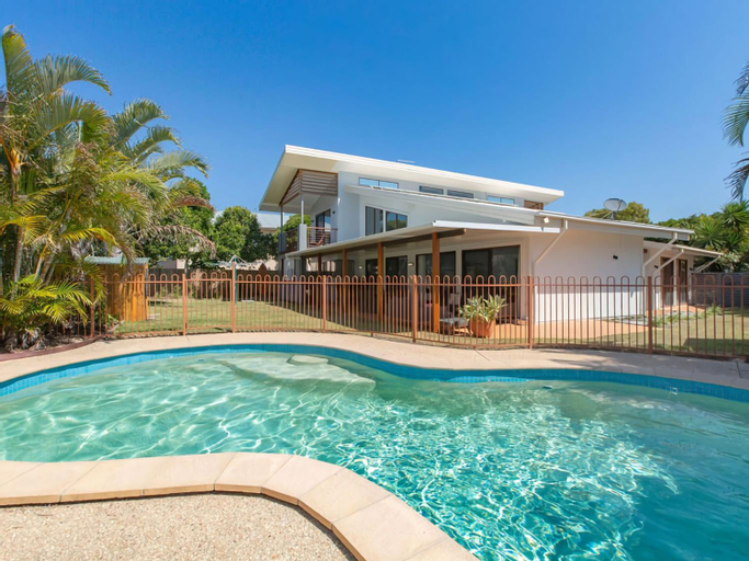 Sport & Beauty, Coastal Soul - Pet Friendly, Family Entertainer with Pool, Tweed - Tweed-Heads