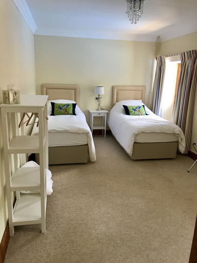 Bedroom 3, Beautiful 2 Bedroom Barn in Towcester Northants, Northamptonshire