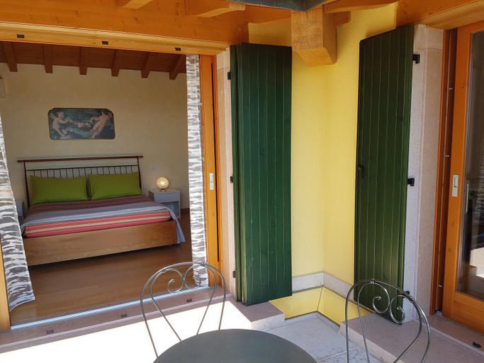 Others 4, B&B La Rubiana, Verona
