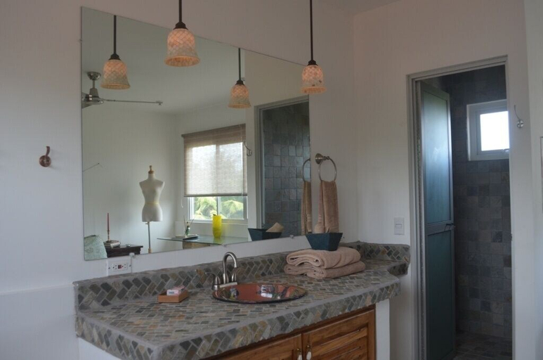 Others 5, Luxury Beachfront Oasis - Hermosa Palms 50 by RedAwning, Garabito