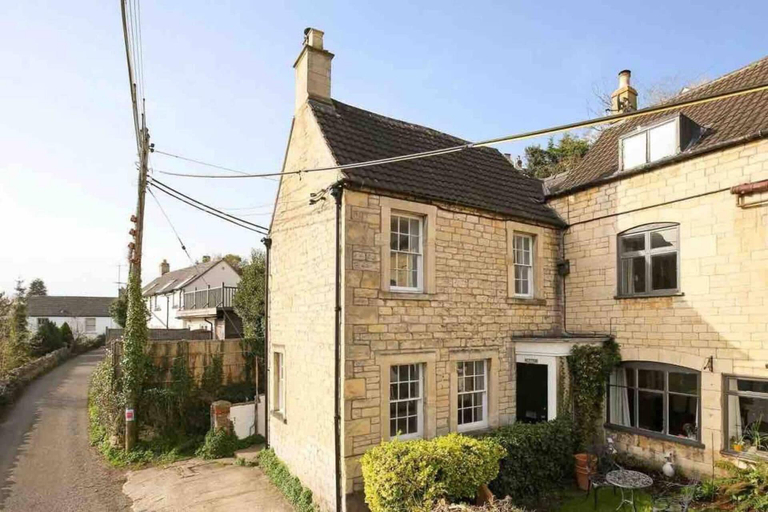 Exterior & Views, Beautiful Cotswold Cottage in Rodborough, Stroud, Gloucestershire