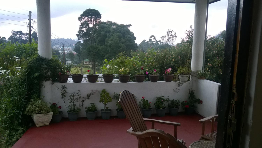 Others 5, Srihelyes Inn, Nuwara Eliya