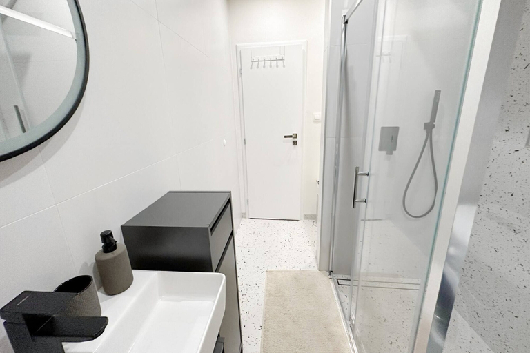 Bathroom 3, Elegant And Cozy 2kk Apartment, Praha 8