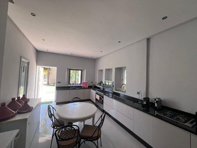 Private kitchen 4, Charming 14-bed Villa in Marrakech, Al Haouz