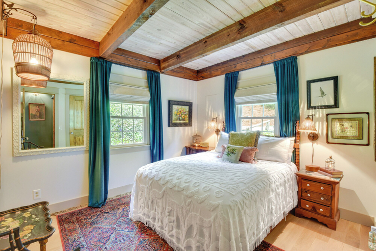 Bedroom 3, Enchanting Highlands Cottage w/ Pond & Waterfall, Macon