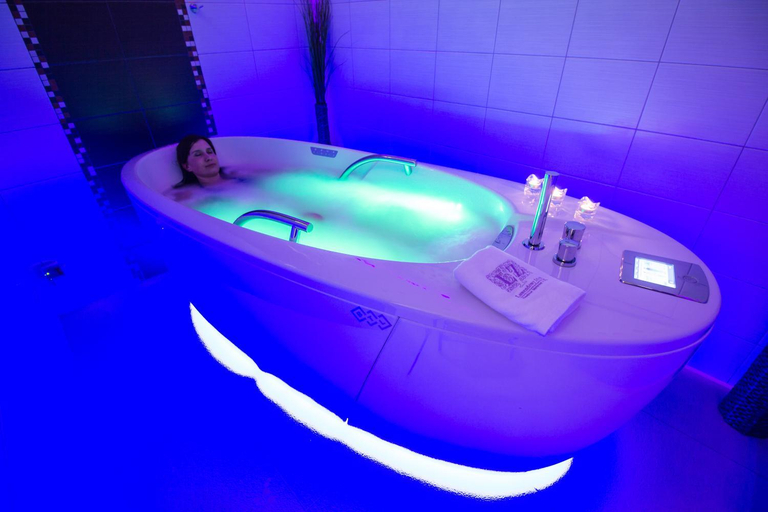 Bathroom 4, Lawendowy Zdroj Medycyna i SPA, Busko
