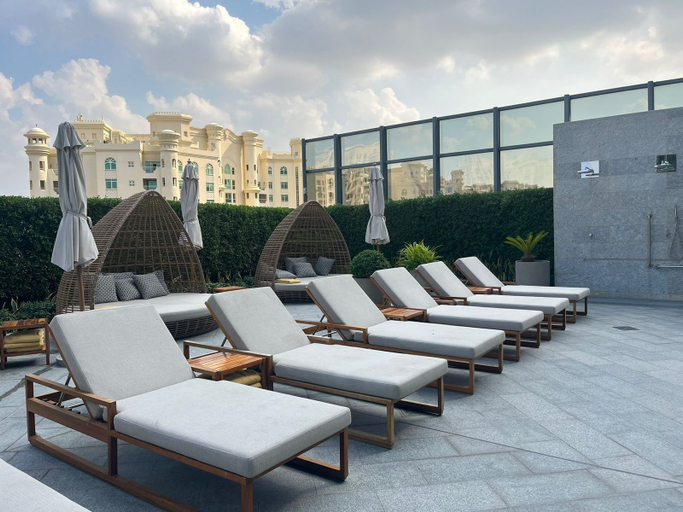 Others 5, Captivating 2-bed Apartment in Dubai, Dubai