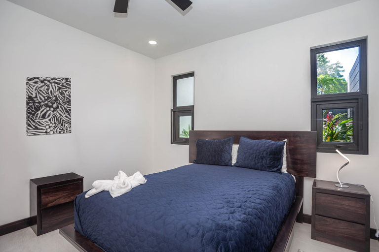 Bedroom 3, Ocean Pearl 4 Bedroom Home by RedAwning, Roatán