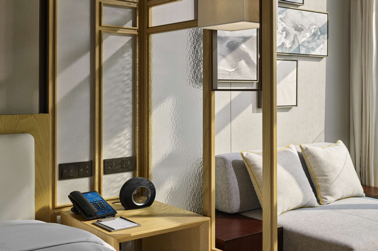 Bedroom 28